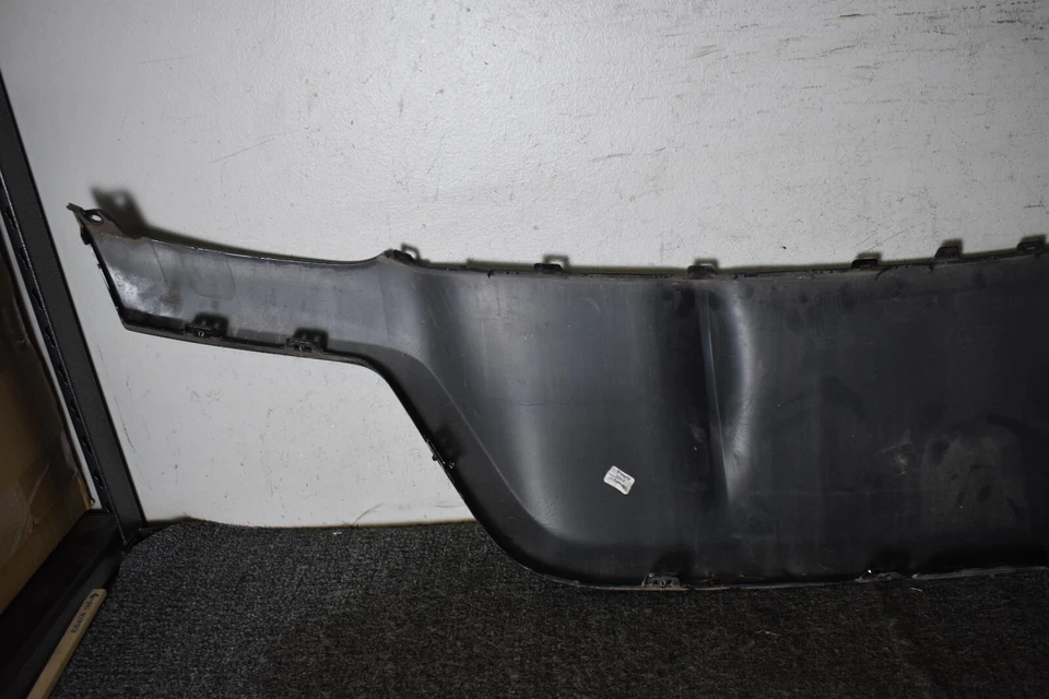 Range Land Rover Evoque 2020-2023 difusor trasero parachoques cubierta labial alerón OEM Foto 3 de 4