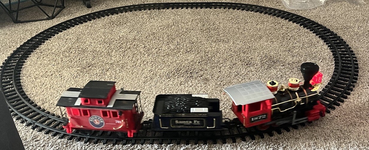 17 Piece Lionel Scientific G Scale 1872 Train Engine Cars Tracks Works