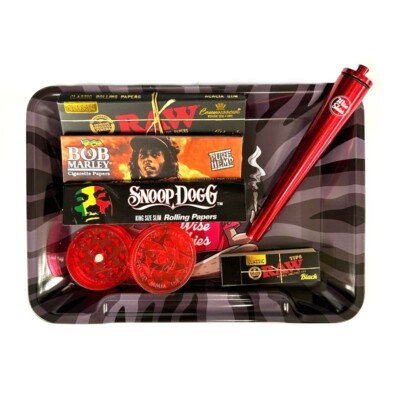 Wise Skies Rasta Man Rolling Set Red Metal Holder Paper Tips Raw GiftSet Crusher