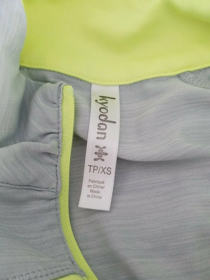 Pullover elástico atlético KYODAN gris y verde claro 1/4 cremallera correr yoga XS USADO EN EXCELENTE ESTADO Foto 3 de 4