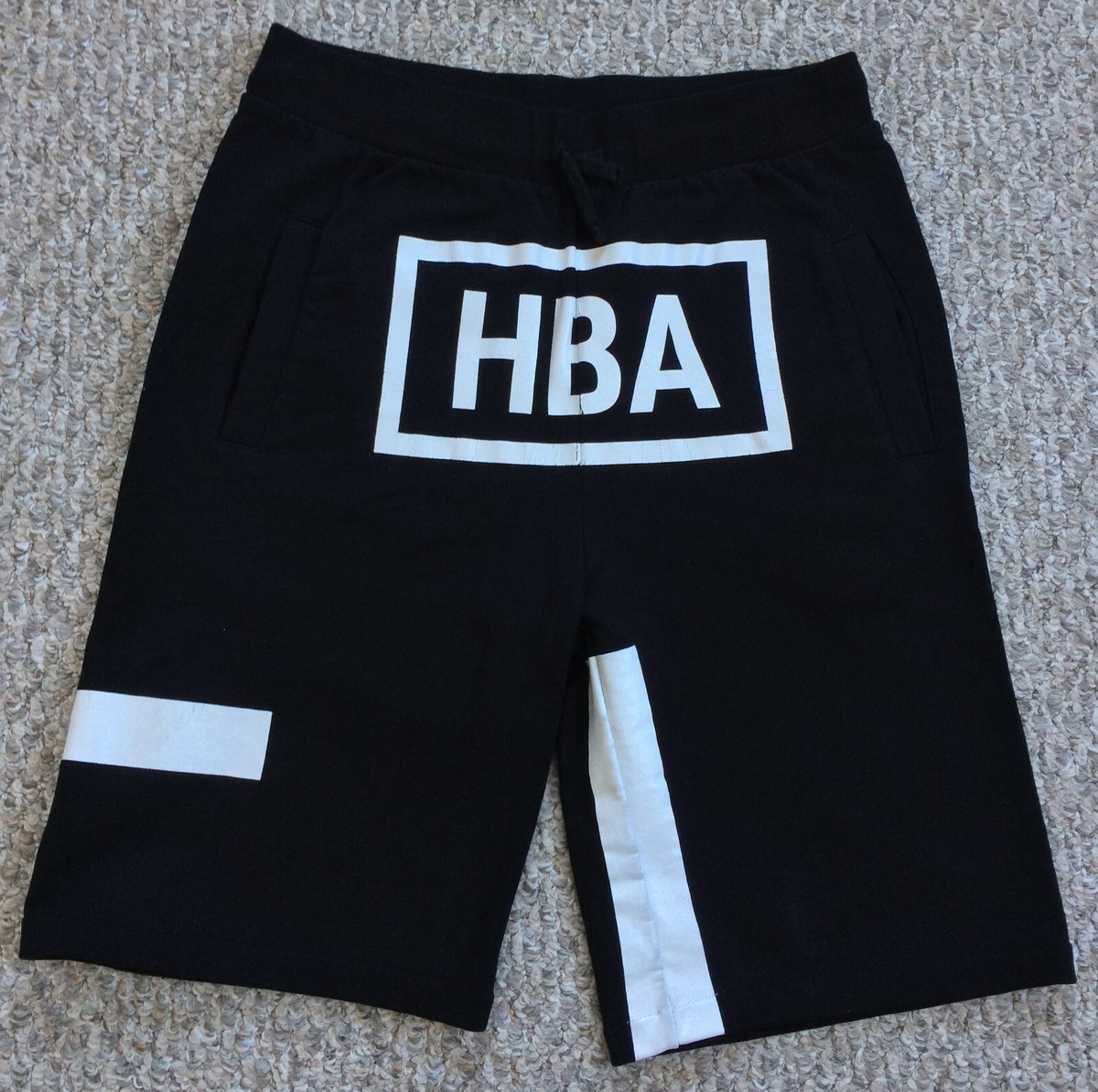HBA HOOD BY AIR グラフィックショートパンツ HBA HOOD BY AIR グラフィックショートパンツ HBA HOOD BY AIR