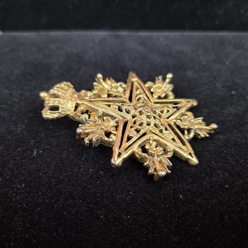 Heraldic Heraldry Badge Star Crown Medal Gold Tone Metal Brooch Pin Roleplay - Picture 3 of 8