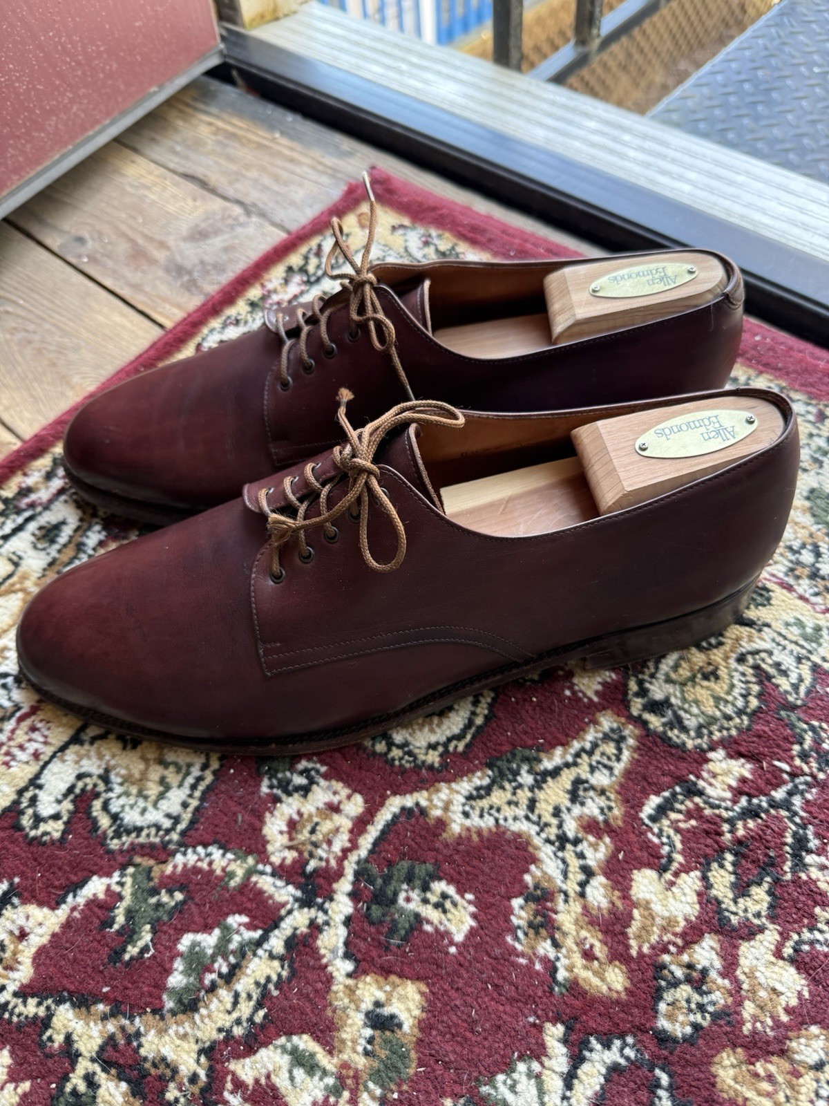 SAOLA SALVATORE FERRAGAMO taglia 12 D stringato in pelle marrone