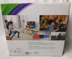 Microsoft Xbox 360 Console 4GB Kinect Original Box 9 Games Lot