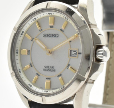 [ EXC+5 ] SEIKO Solar Titanium V145-0AX0 White Dial Date Quartz Men's Watch