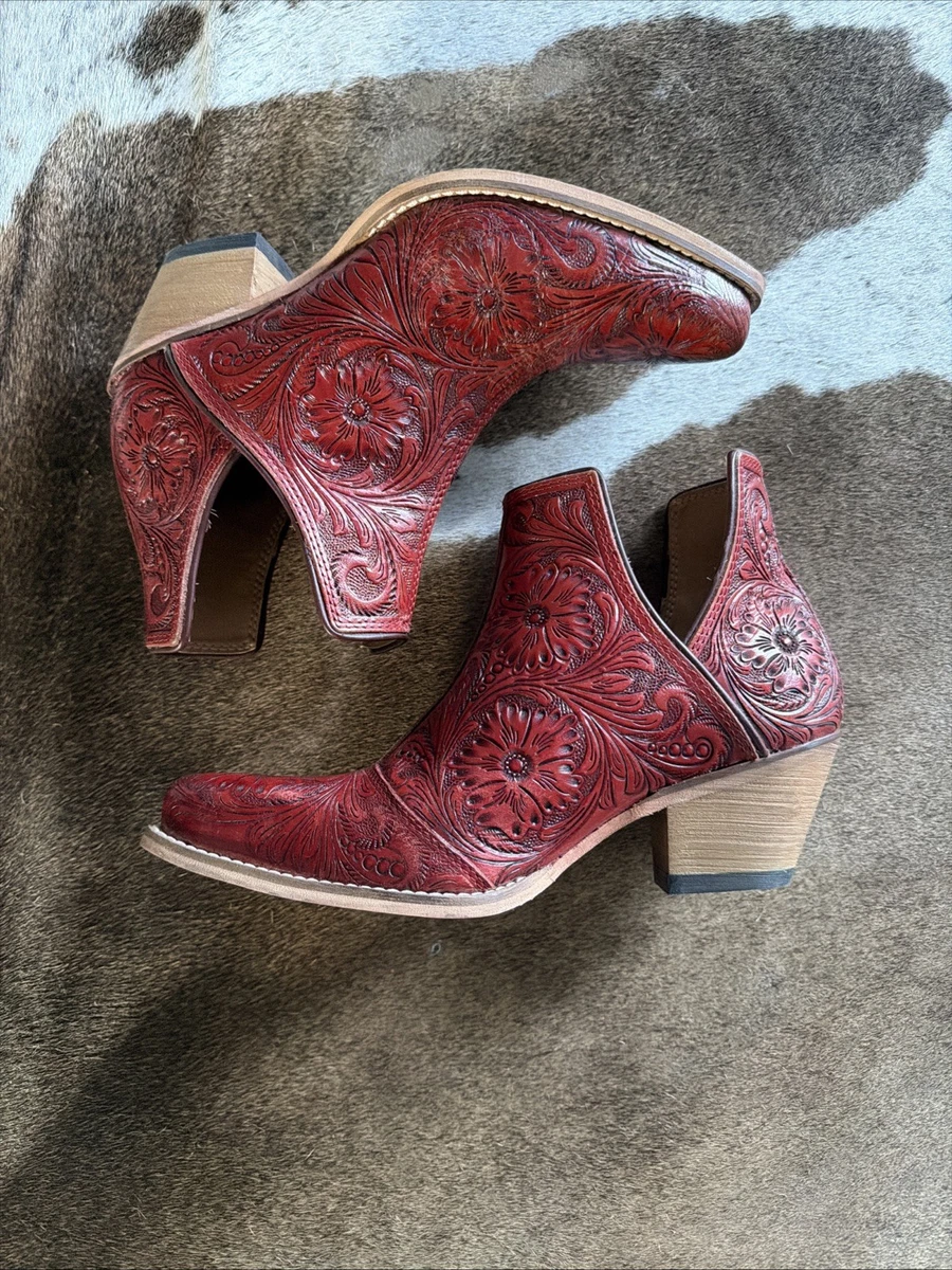 Red Western Low (1-1.9 in) Heel Height Boots for Women for  display picture 2