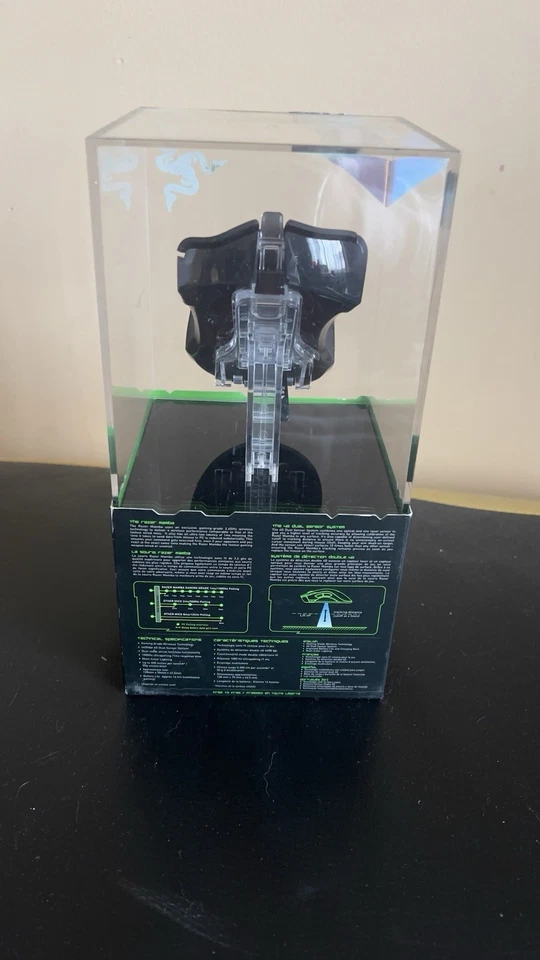 NEW SEALED Razer Mamba 2012 4G Wireless Optical Gaming Mouse With Charging Dock - Image 2 of 3