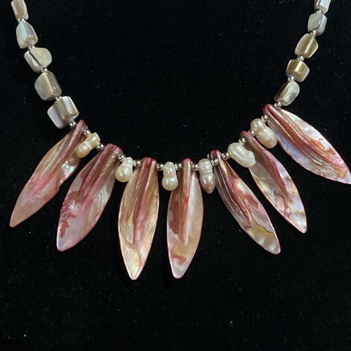 Pink Abalone Shell Leaf Mother Of Pearl and Fresh Water Pearl Bib Necklace - Picture 12 of 21