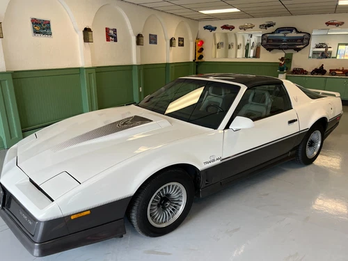 1983 Pontiac Firebird TRANS AM