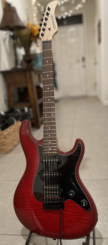 Fernandes Retrorocket Strat Copy - Image 3 of 3