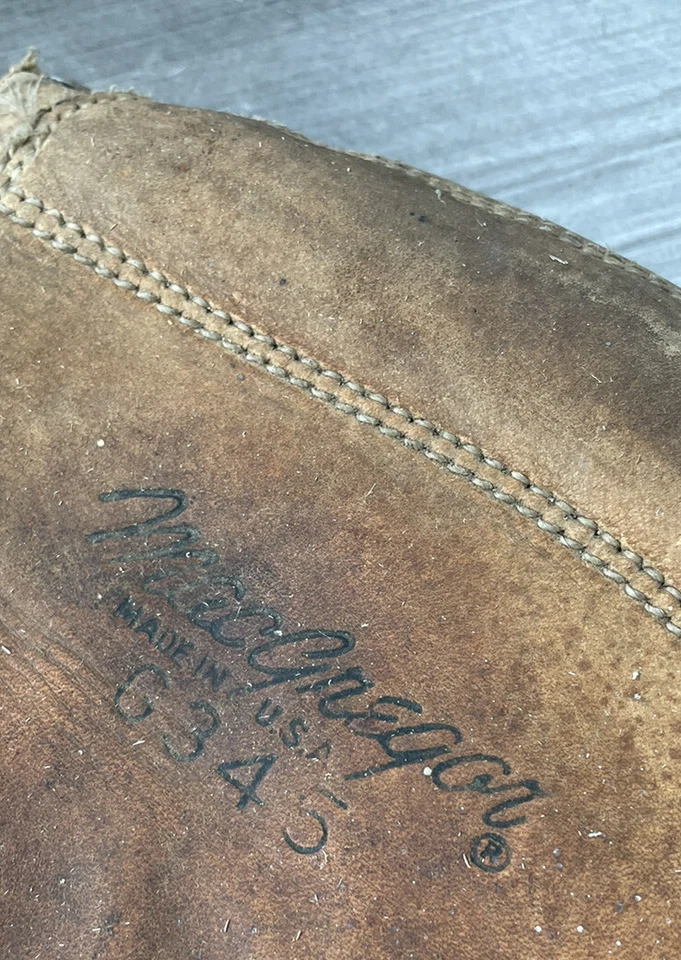 MacGregor Catchers Glove Mitt G345 Double Flex Pad Grip Control Featherweight RH - Image 3 of 4