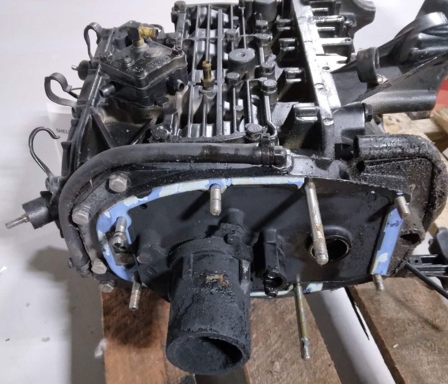 Mercury 60hp 3 cylinder  powerhead assembly 97470A87, cylinder block 8362A11