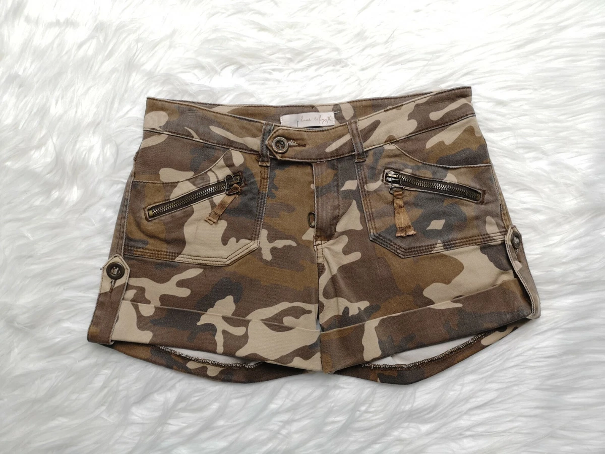 Zara sales camo shorts