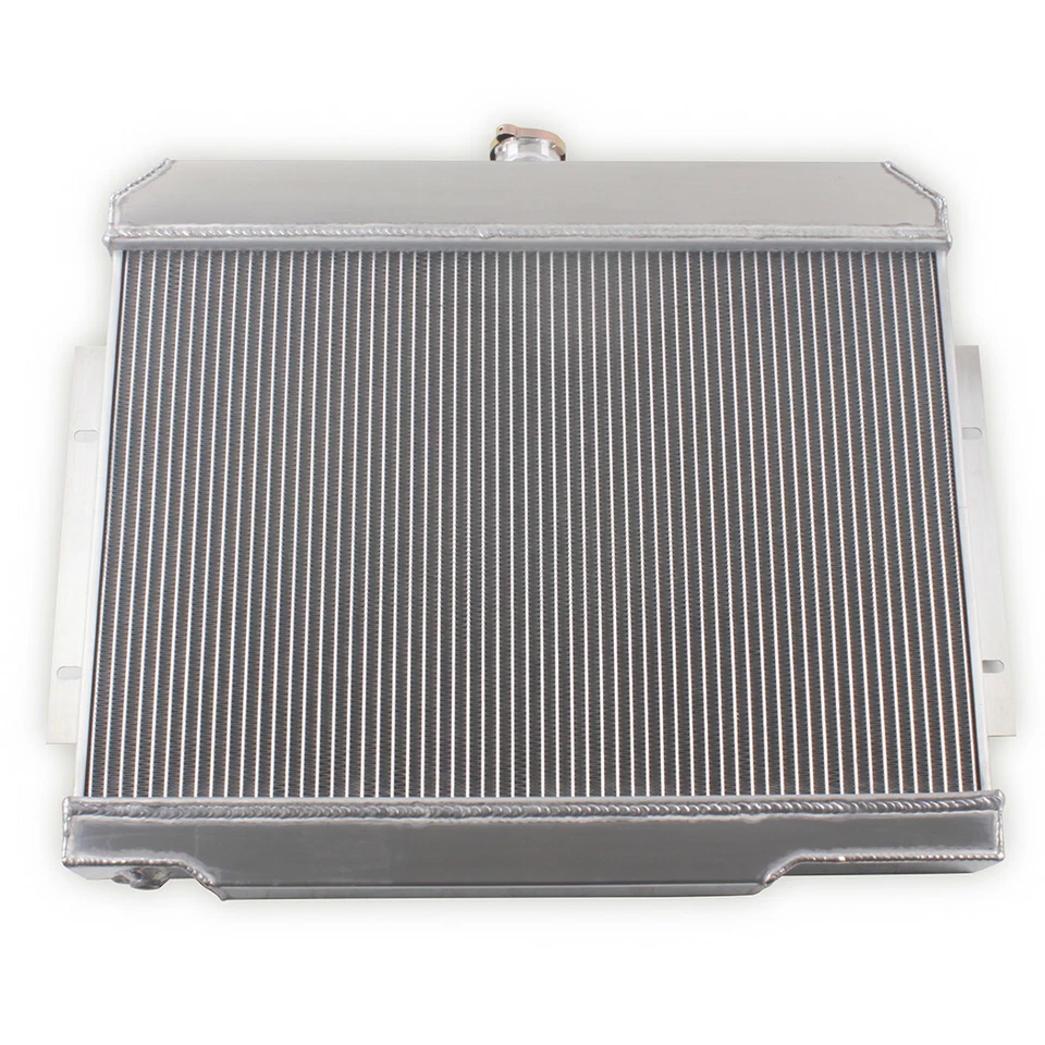 3Row Aluminum Radiator For 1972-1986 1975 1976 Jeep CJ5 CJ7 5.0L 304Cu. V8 Foto 4 de 4