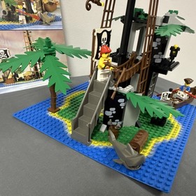 LEGO Forbidden Island 6270 Pirates Complete Set lid & Instructions Vintage 1989