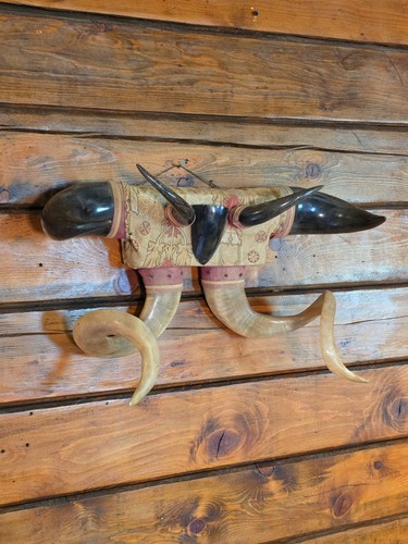 Antique Rustic Western Decor Horn Art