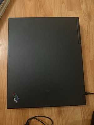 Vintage IBM Thinkpad i Series 1400/1500 Type 2621 For Parts Only