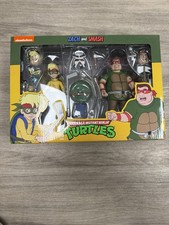 NECA Teenage Mutant Ninja Turtle Zach And Smash Figure Two Pack