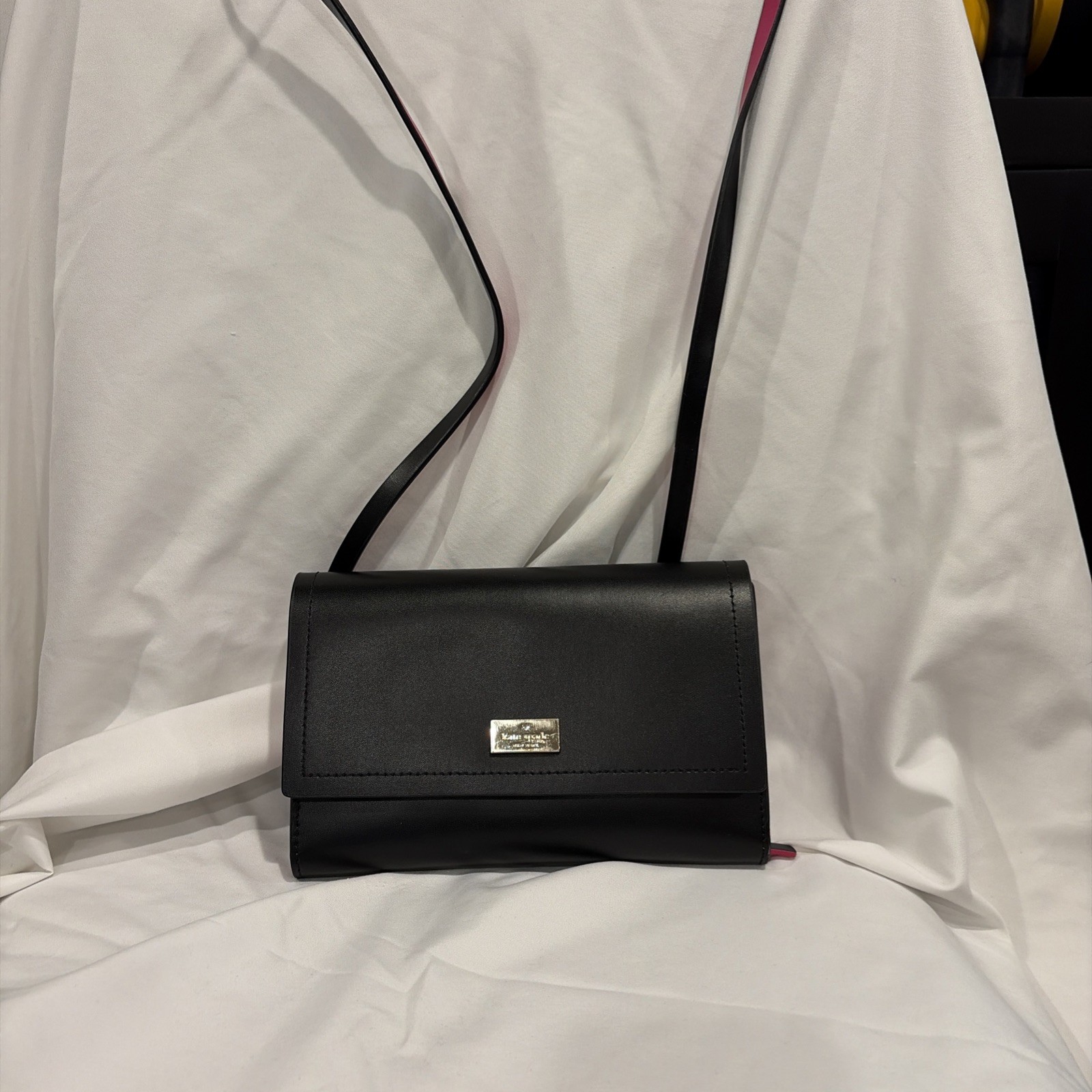 Kate Spade Winni Black Magenta Leather Crossbody Mini Bag Wallet Purse