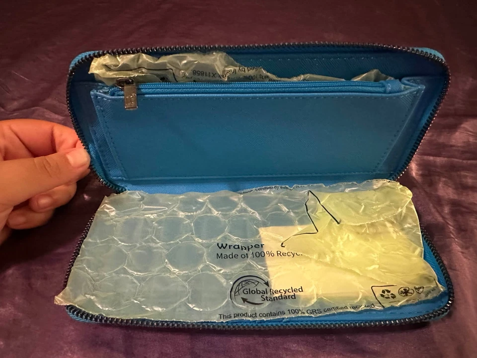 Cartera Loungefly Parques Disney Play in the Park Mickey Minnie Donald Goofy NUEVA Foto 3 de 4