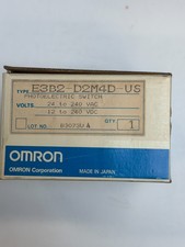 Omron E3B2-D2M4D-US Photoelectric Sensor 24-2...