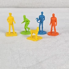 2003 Break the Safe Board Game Replacement Movers – Set of 5 Pawns