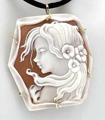 Sardonic Cameo Torre del Greco 14Kt Gold Pendant Brooch 40mm Women Handmade