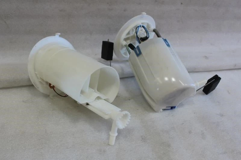 2014 LEXUS GS350 FUEL PUMP AND SENDING UNIT 77020-30401 - Image 2 of 4