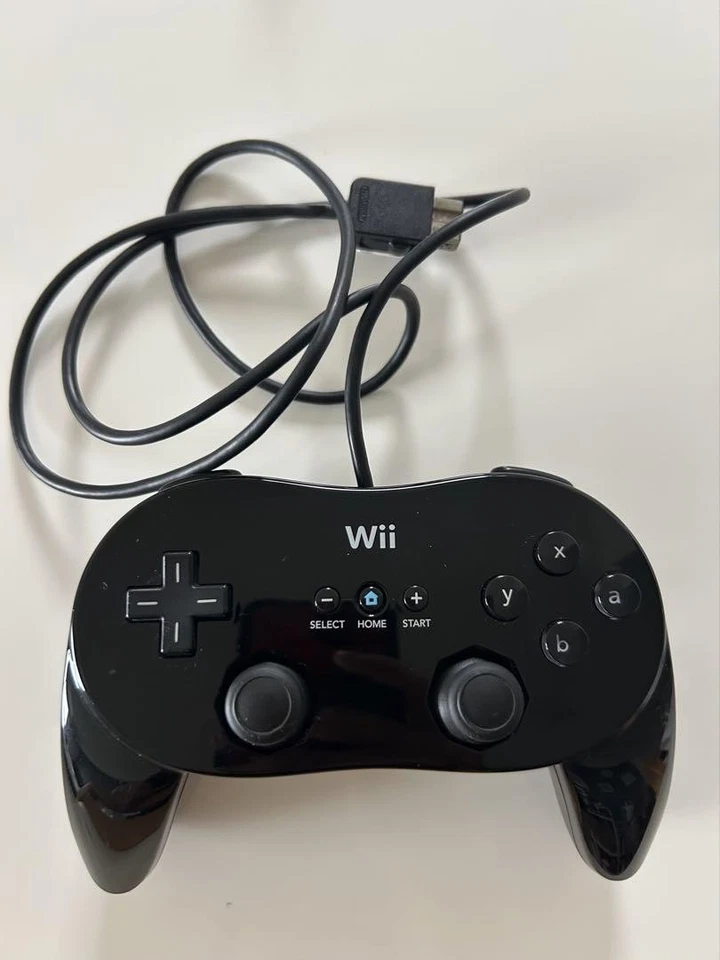 Wii GoldenEye 007 Classic Controller Pro Set with Instructions - Tested/Working - Image 4 of 4