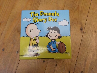 2021 CHARLES SCHULZ THE PEANUTS STORY BOX  SIMON SPOTLIGHT BOX ED 8 BKS NEW CON.