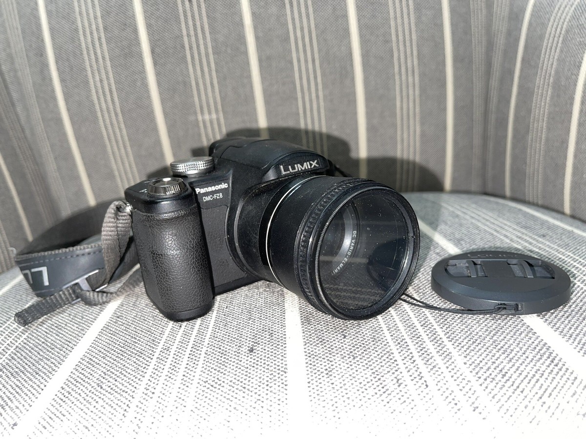 Panasonic LUMIX DMC-FZ8 7.2MP Digital Camera - Black