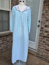 Vintage Cottagecore Floral Blue Night Gown House Coat Mumu Lace Collar Lingerie
