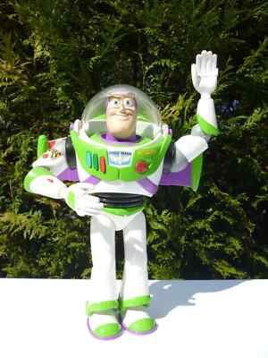 6 Disney Pixar Mattel 29cm Fixed Unarticulated Buzz Lightning Statue Doesn't Talk