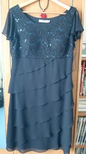 Christian Berg  Damen Cocktailkleid Gr. 44 wie NEU !!!