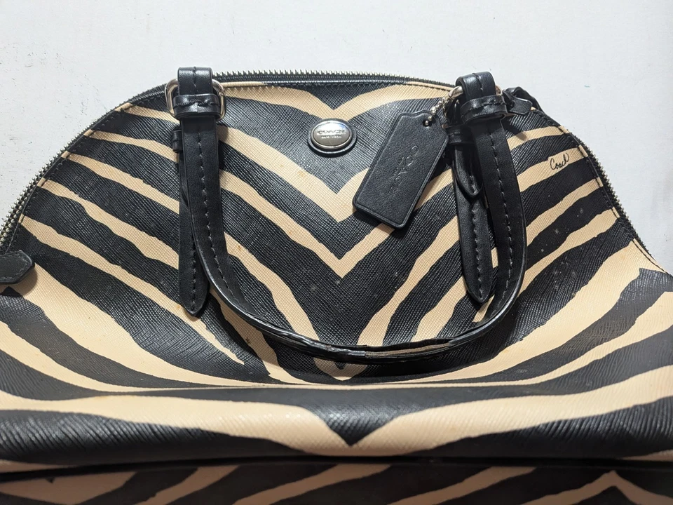 Auténtico bolso de mano Coach a rayas con cebra negro marfil bolso domo ribete de cuero Foto 3 de 4