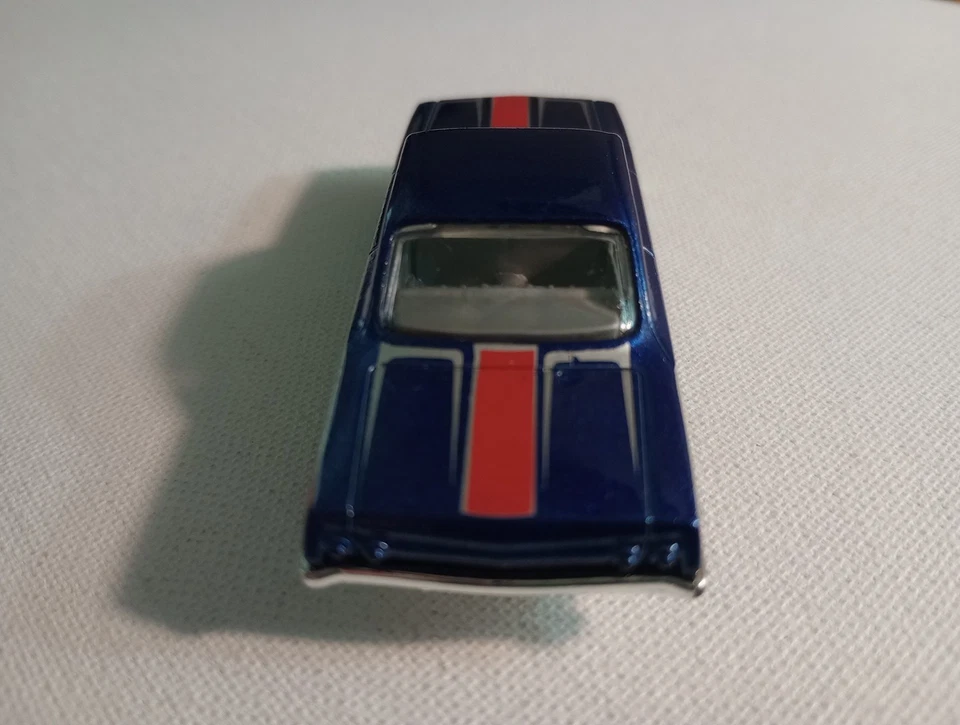 Chevy Impala 2012 Hotwheels Muscle Mania GM '62 azul 5 velocidades ruedas cromadas  Foto 4 de 4