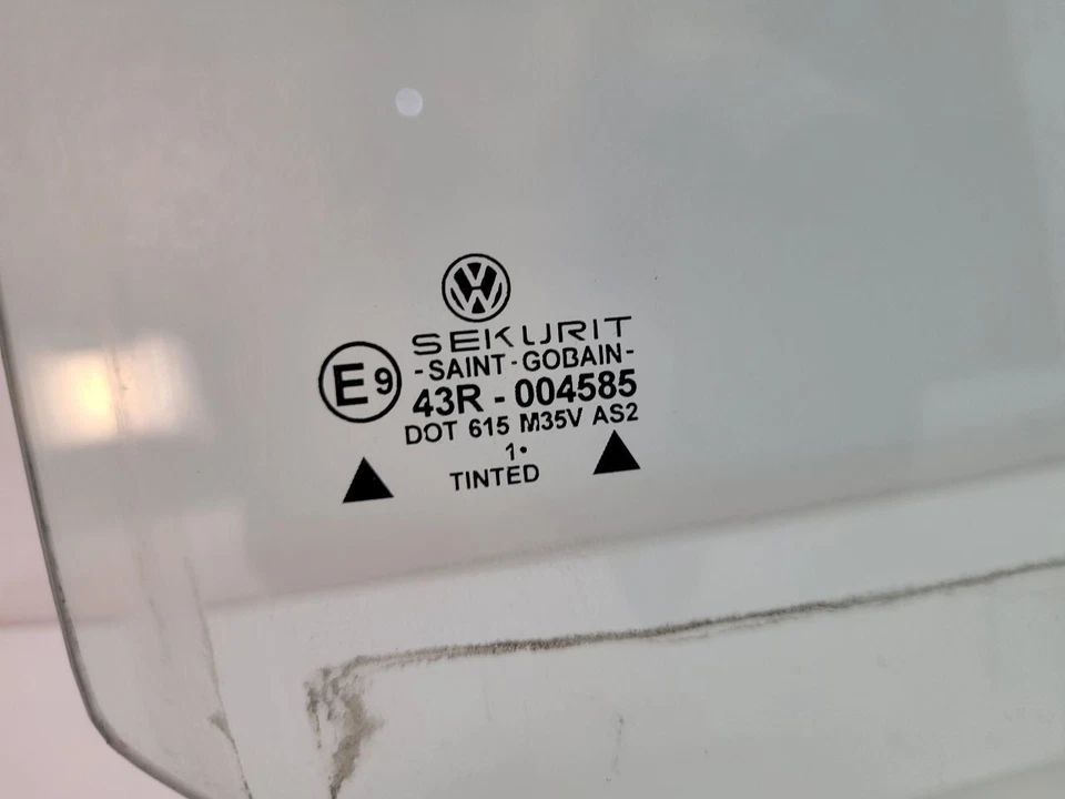 1998-10 VOLKSWAGEN BEETLE Passenger Right Front RH Door Glass Hatchback  - Imagem 3 de 4