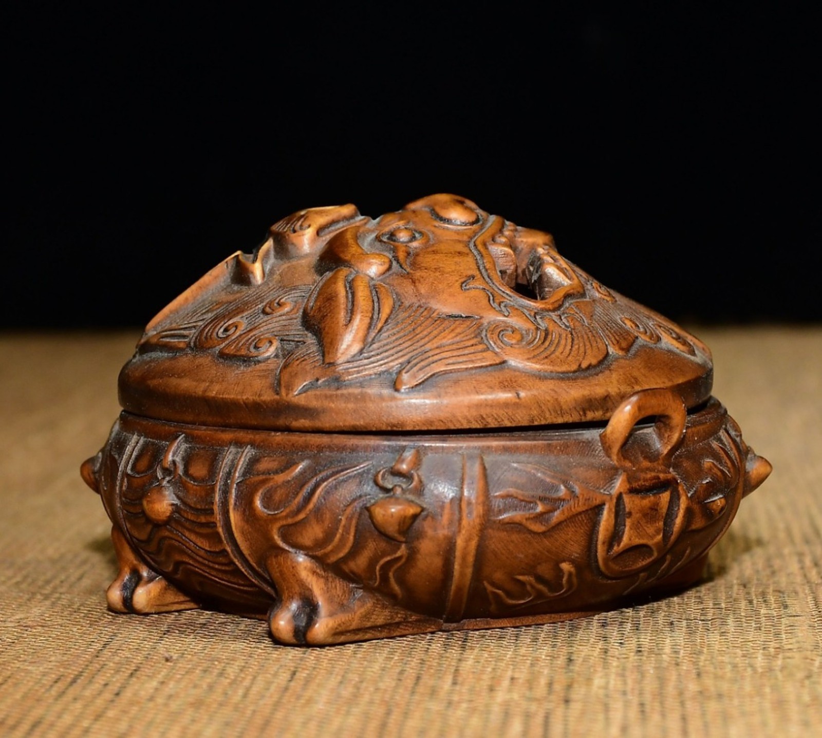 Traditional Wood Carving Artwork Wooden Incense Burner Censer Foo Dog Guardian