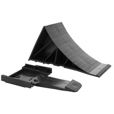 5904726836156 Klin pod koło 22x9x12,3 cm, max 1500 kg, z wieszakiem, DIN 76051-D