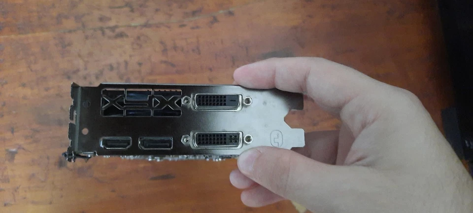 AMD R9 380 4GB GPU (Tested/Working) (Great with a CRT/Plasma for Emulation) - Image 4 of 4