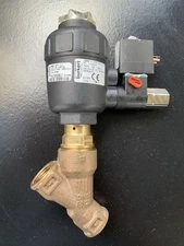 STERIS / AMSCO  PART# 10047121 COPPER STEAM SOLENOID VALVE 1/2’’ F 10047121 NEW!