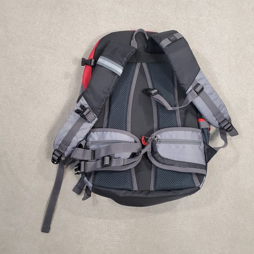 SilverSea Expeditions Backpack Gray Red Padded Bag Travel Multiple Zip Pockets - Picture 4 of 13