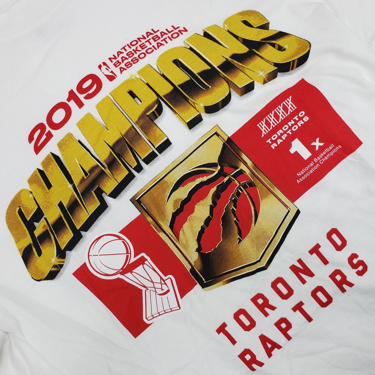 Nike 2019 Champions Tシャツ トロント・ラプターズ Nike Toronto Raptors 2019 Champions Brand New T Shirt Size