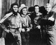 Bonanza Michael Landon Dan Blocker Pernell Roberts Lorne Green 24x30 poster