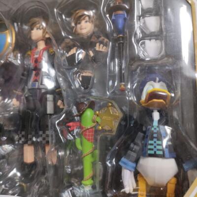 Kingdom Hearts 3 III Bring Arts Toy Story Sora Donald Duck Goofy