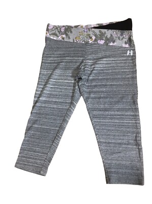 Victoria's Secret Cotton Blend 3/4 Leggings Gray Floral Size Large - Main Image