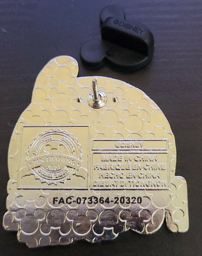 Be Positive Like Happy Snow White Seven Dwarfs Disney Be You Mystery Box Pin - Picture 3 of 3