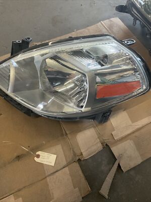 07-12 Nissan Versa Sedan Front Left Headlight 26060-EM30A