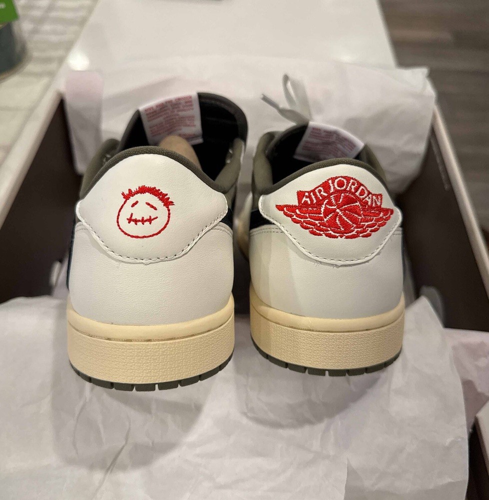 Air Jordan 1 Retro x Travis Scott OG SP Low Reverse Olive- Size 10.5
