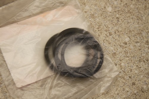 Suzuki OEM Front Caliper Piston Seal Set 1996-2008 RM125 RM250 3763 F1 - Picture 2 of 2